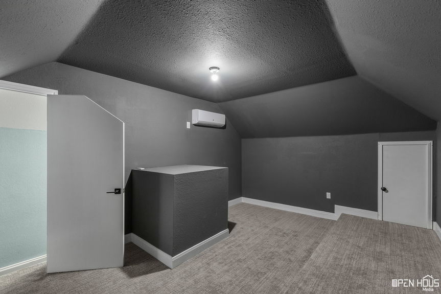 90-web-or-mls-405-w-gilbert-st