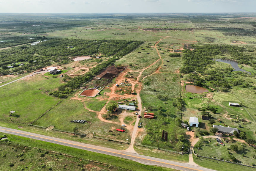 1543_TX258_AssentRE-Aerials-1