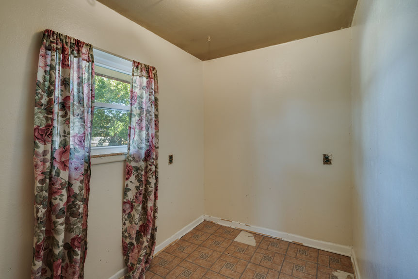 501_S_Hilltop_AssentRE-29