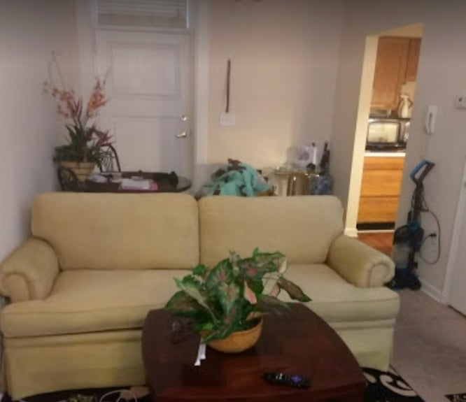 s649610523683685662_p105_i2_w669