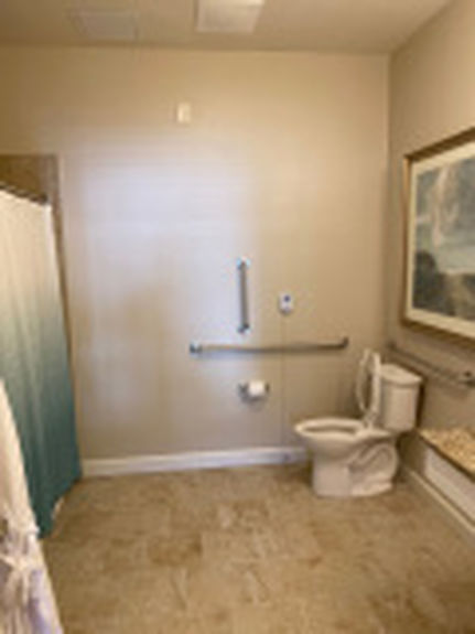 s649610523683685662_p106_i25_w160