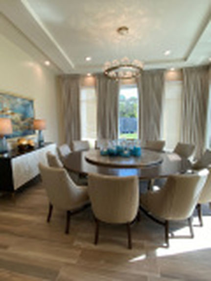 s649610523683685662_p106_i9_w160