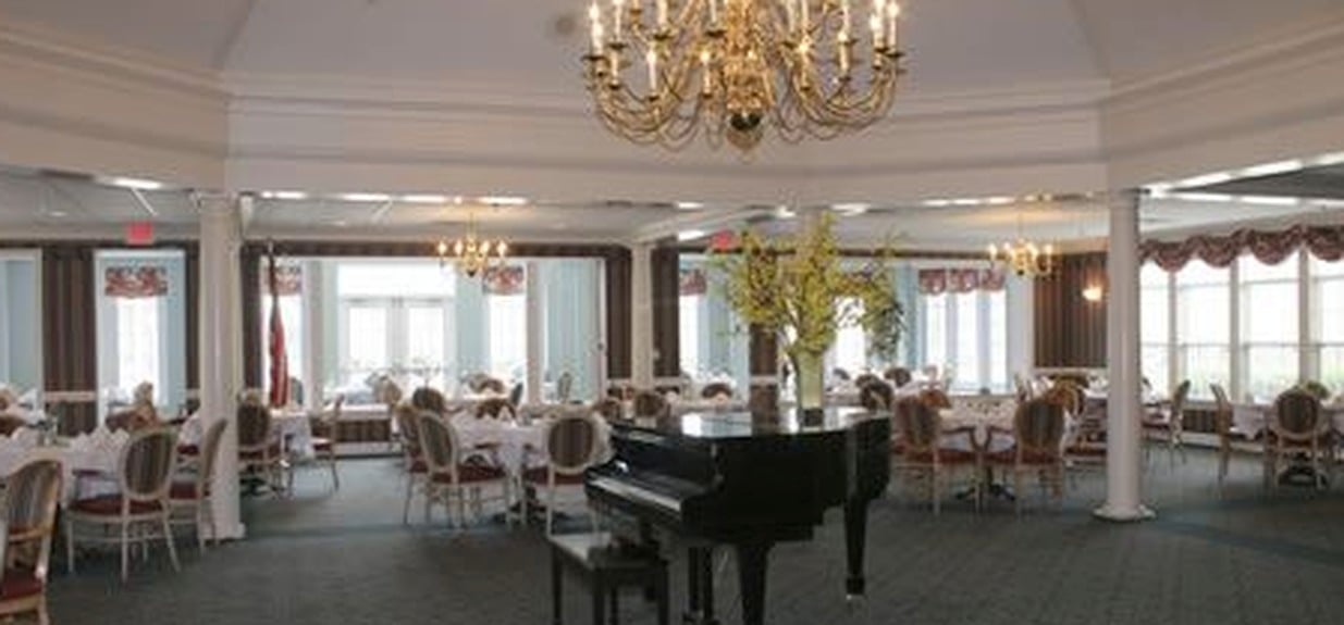 s649610523683685662_p112_i3_w449