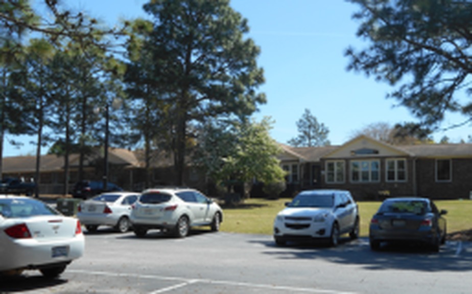 s649610523683685662_p12_i2_w160