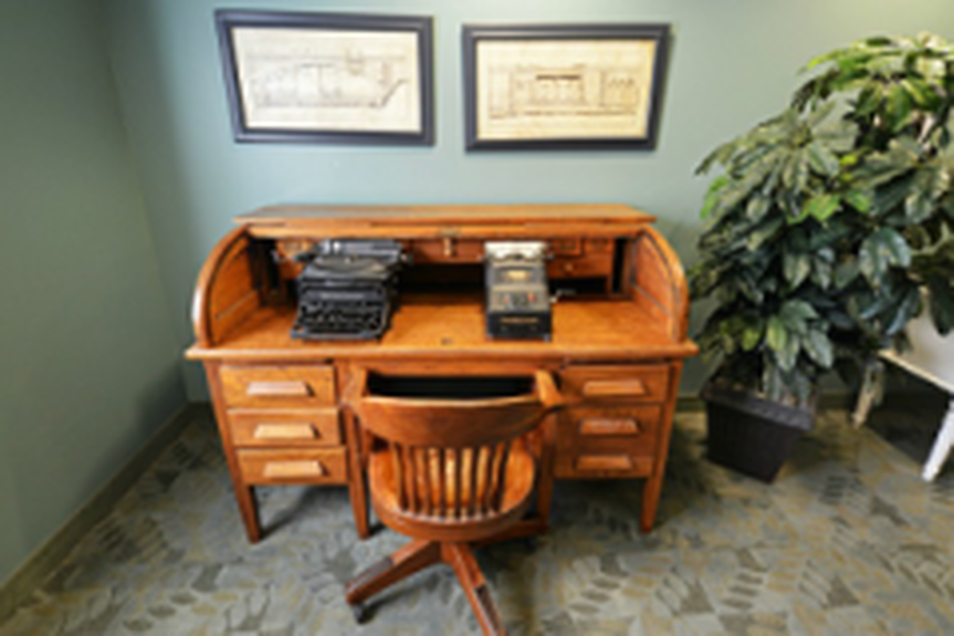 s649610523683685662_p22_i5_w160