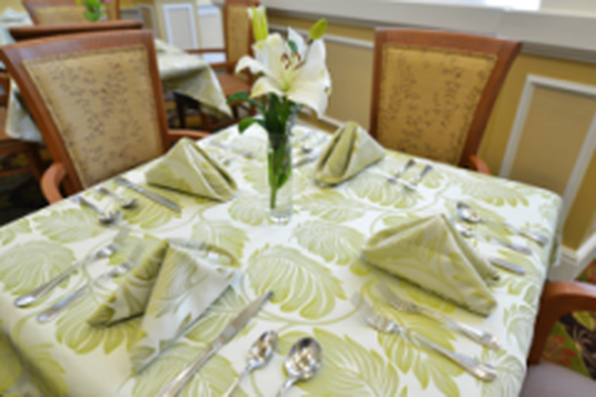 s649610523683685662_p22_i8_w160