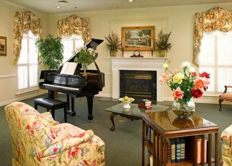 s649610523683685662_p26_i4_w712