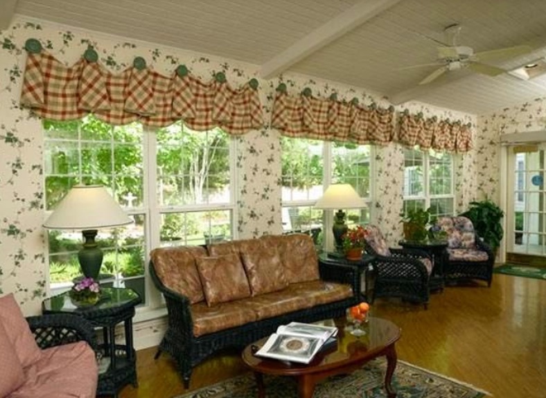 s649610523683685662_p26_i8_w689