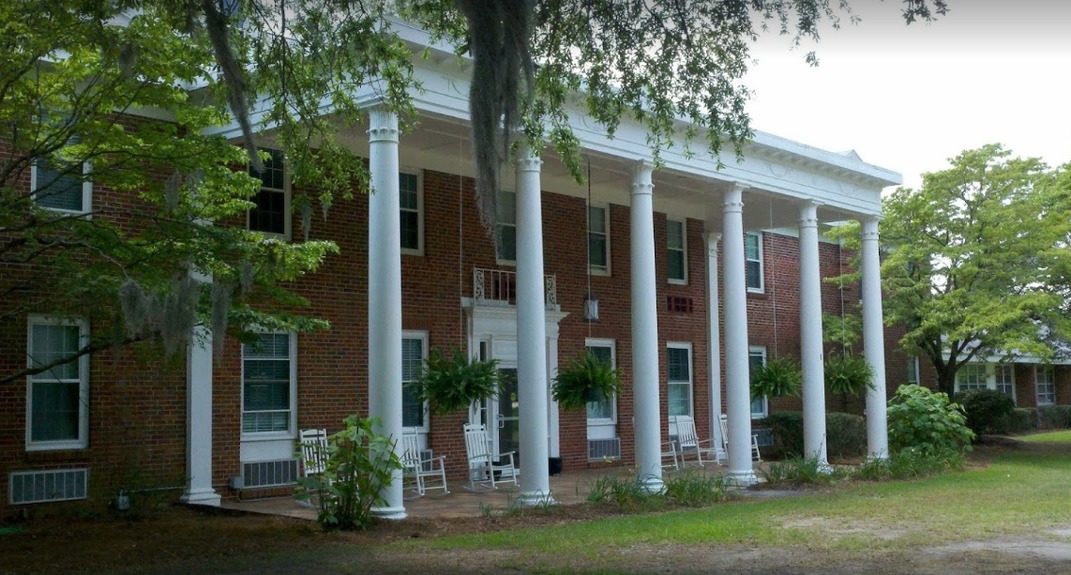 s649610523683685662_p28_i3_w1142