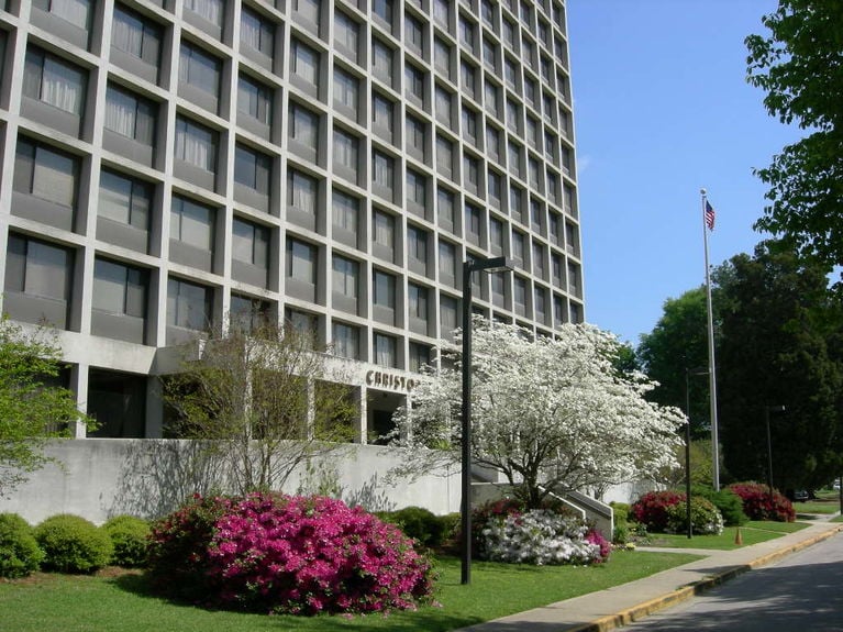 s649610523683685662_p42_i1_w1024