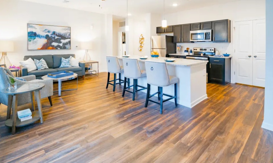 s649610523683685662_p48_i21_w938