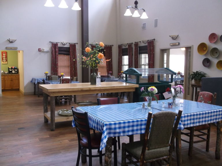 s649610523683685662_p57_i10_w2500