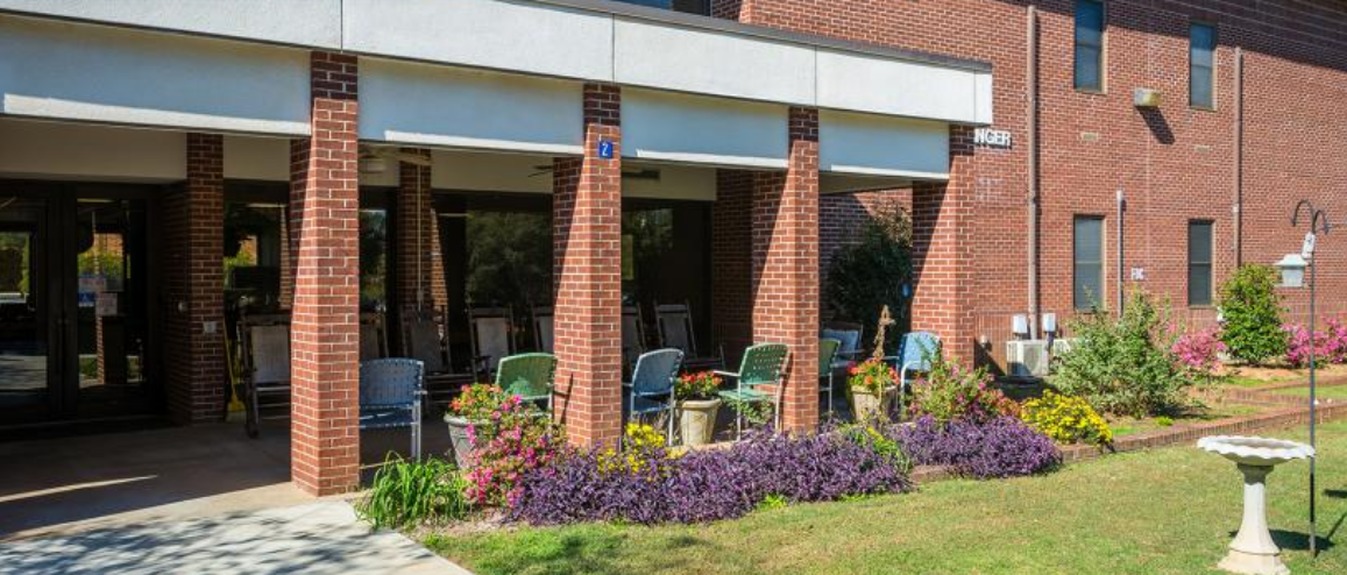 s649610523683685662_p60_i16_w1157