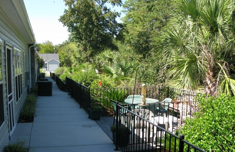 s649610523683685662_p63_i7_w625