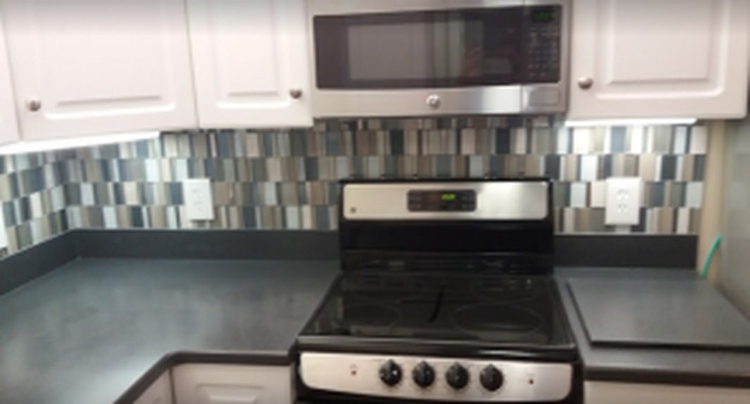 s649610523683685662_p68_i4_w160