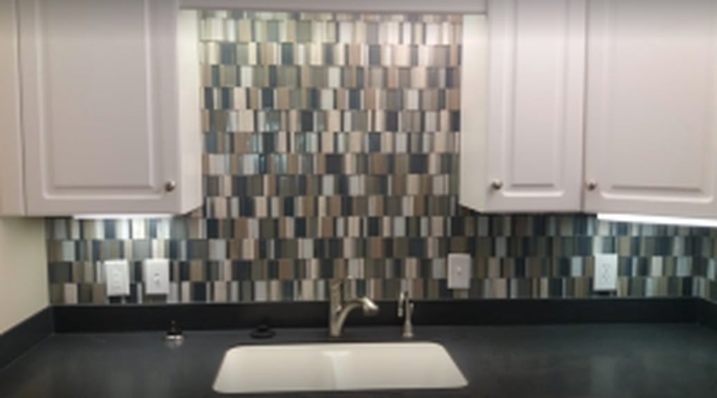 s649610523683685662_p68_i5_w160