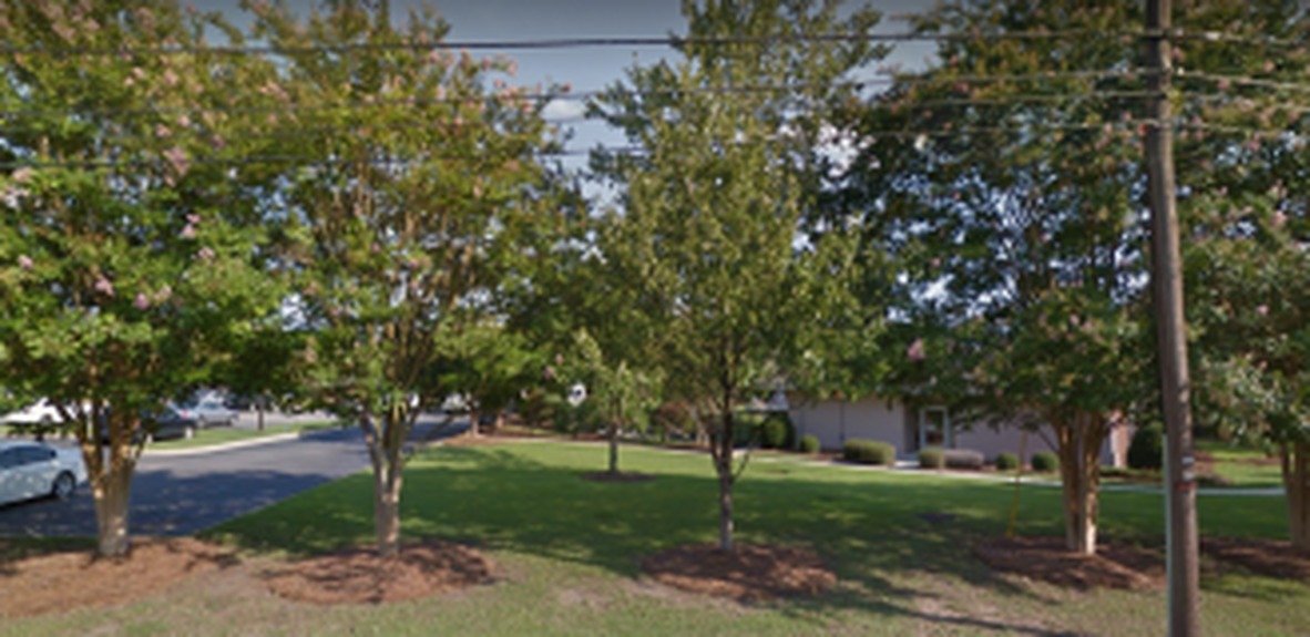 s649610523683685662_p70_i2_w160