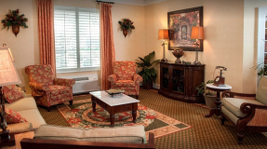 s649610523683685662_p72_i7_w160