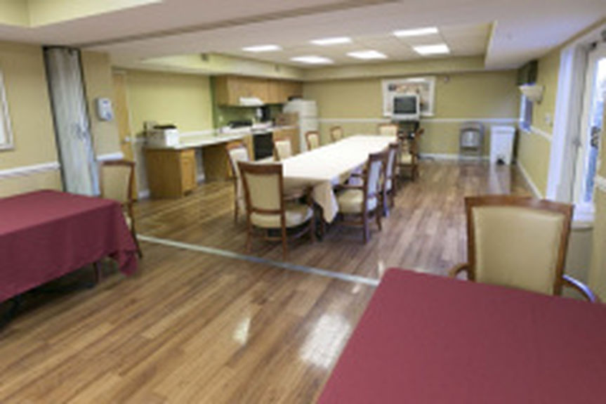 s649610523683685662_p79_i6_w160