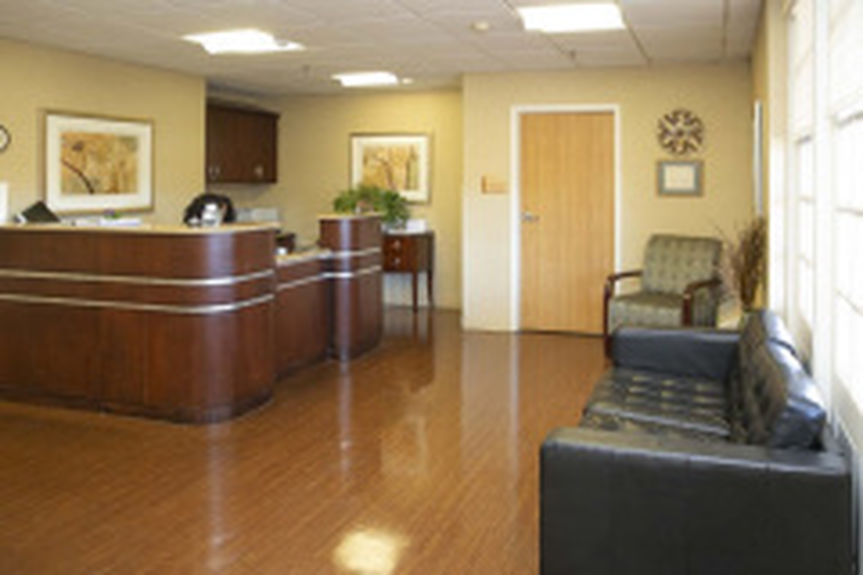 s649610523683685662_p79_i7_w160