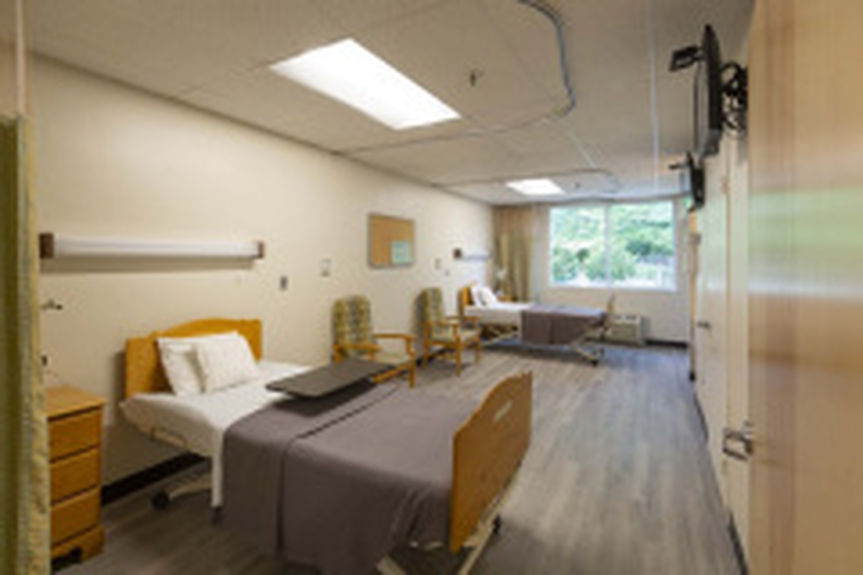 s649610523683685662_p79_i8_w160