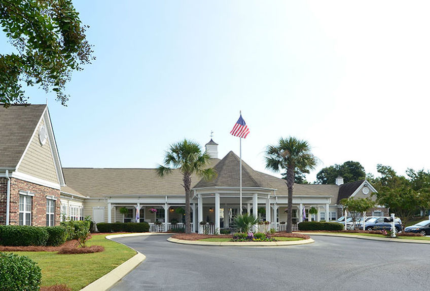 s649610523683685662_p81_i5_w754