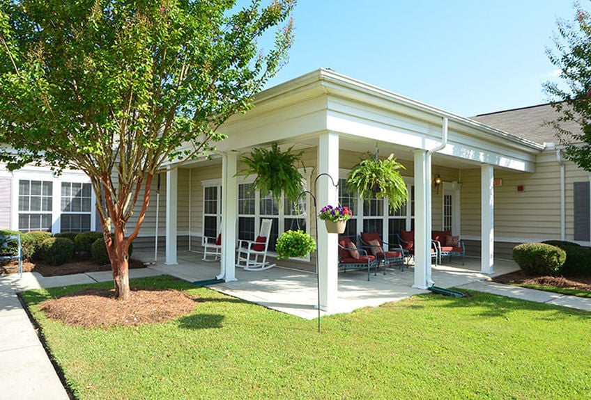 s649610523683685662_p81_i7_w754