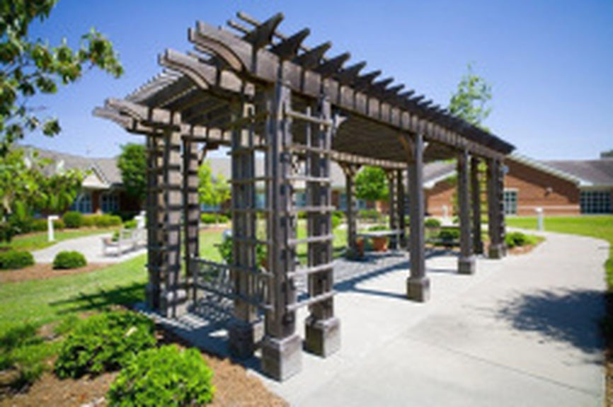 s649610523683685662_p84_i5_w160