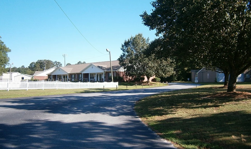 s649610523683685662_p95_i1_w893