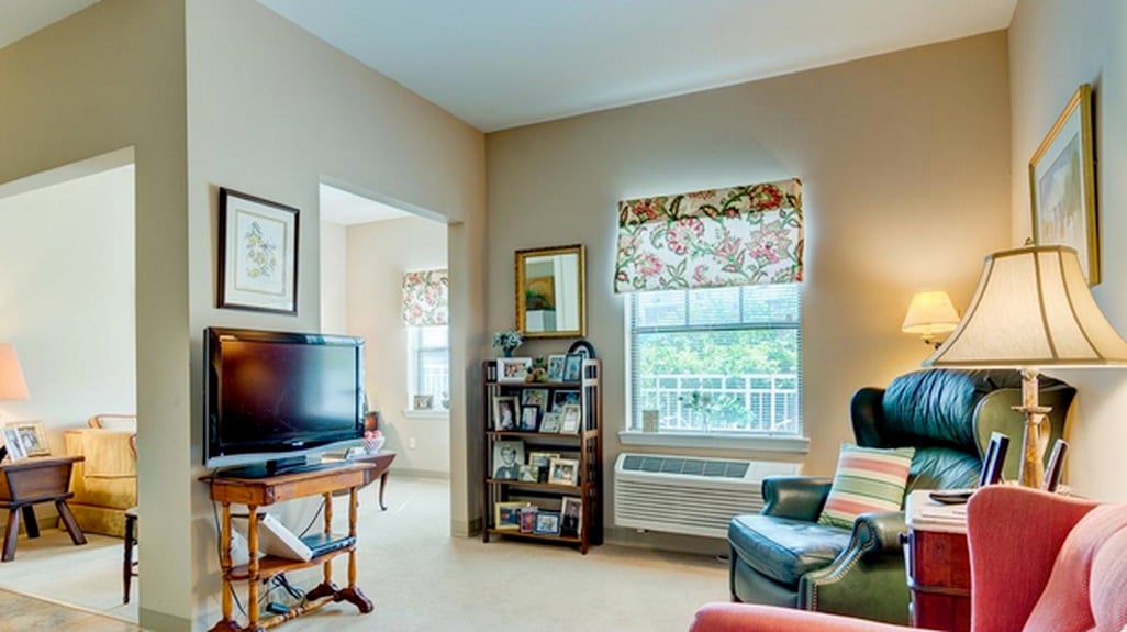 s649610523683685662_p96_i13_w621