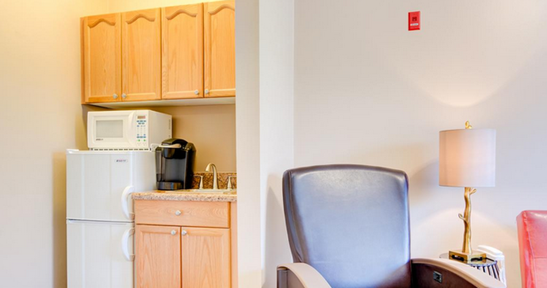 s649610523683685662_p96_i3_w636