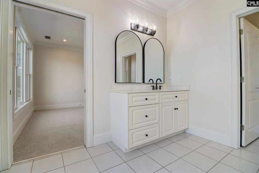 581084-91f6fc23-4bee-48ec-98e1-d0b9ad8c78ff