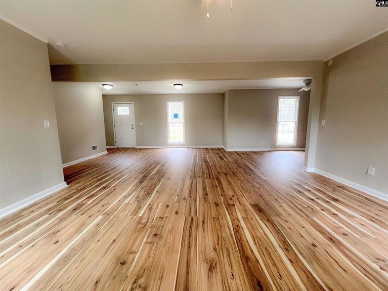 581195-dce549e8-c65a-49f7-ac1e-f893e9c75971