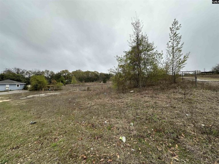 581692-310f610e-baec-483c-b74a-bd9af3eb6060