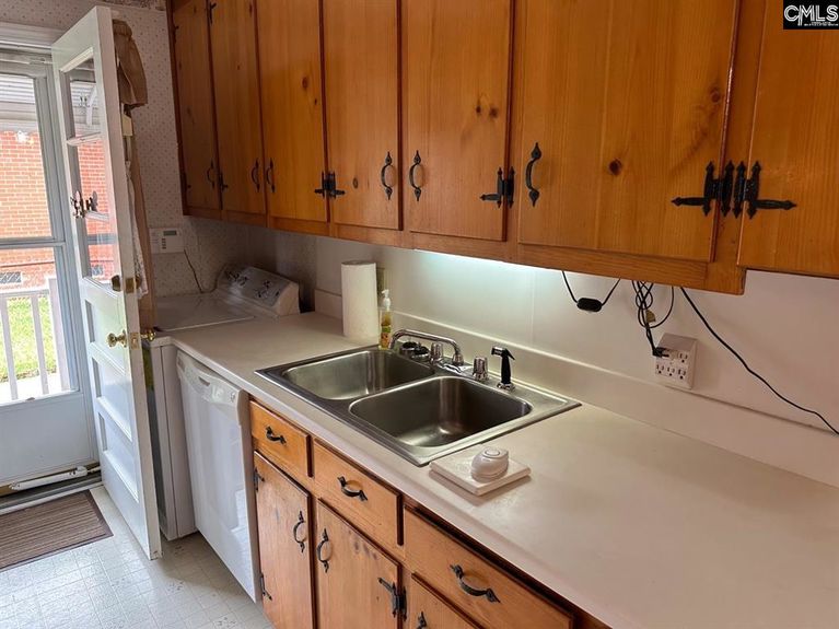 581885-53230689-460c-48a9-9236-82c54737e6f7