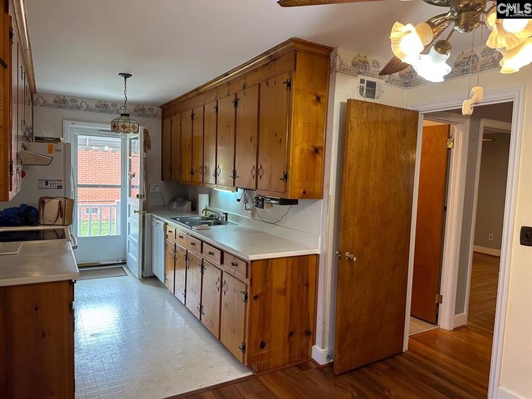 581885-9ff6edb4-b0b9-4736-b245-ec516316684d