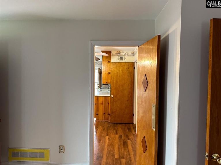 581885-e245c808-a60b-42d7-808d-afe159c0888b