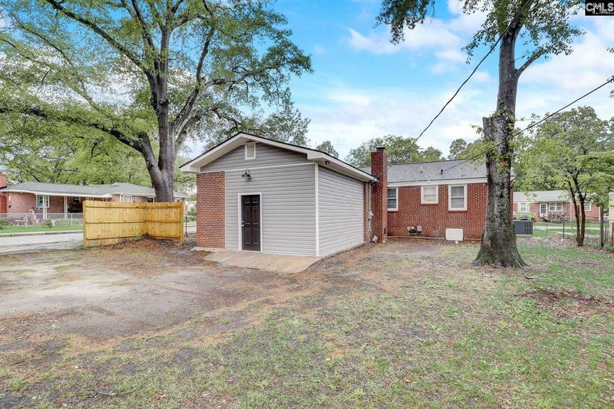 583024-01758805-1951-4e3e-90e2-804d130d232c