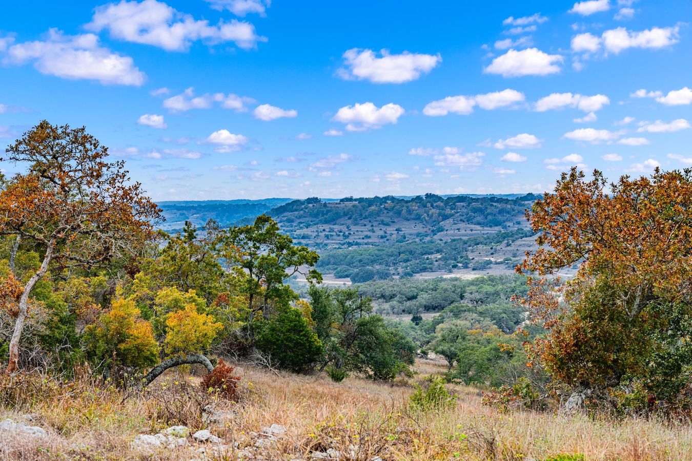 Land For Sale in Blanco County, Texas Red Oak Mountain Lot 27