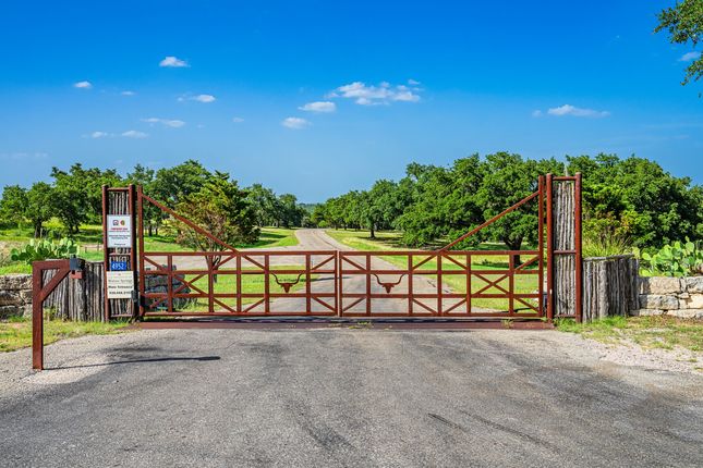 The Preserve at Walnut Springs gated community in Texas Hill Country