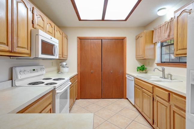 5032 Live Oak New MLS Order &#8211; 17