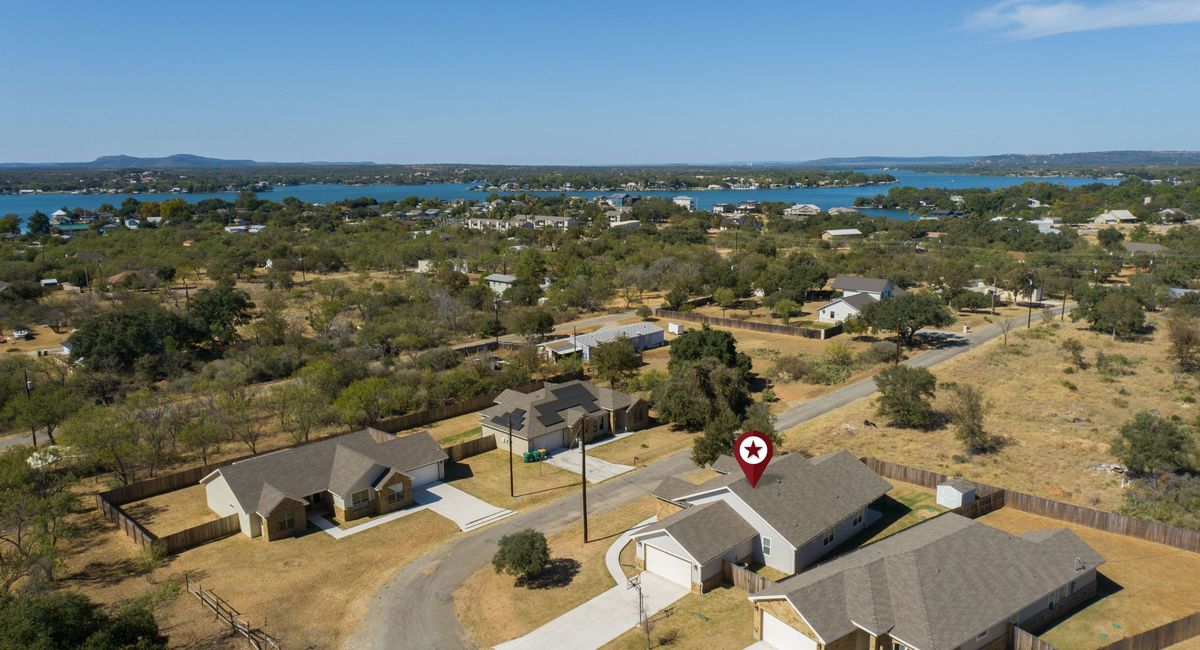 Lakeside Living in Granite Shoals, TX