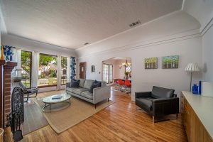 2111 Eucalyptus