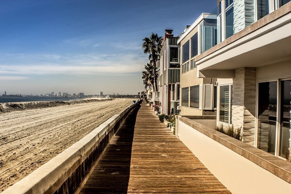 waterfront homes in Long Beach