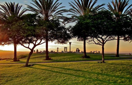 1600 CRESCENT HEIGHTS ST., SIGNAL HILL