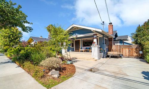 Should I Buy a Multi-Unit Property?