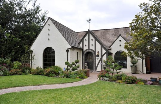 Virginia Country Club / Los Cerritos