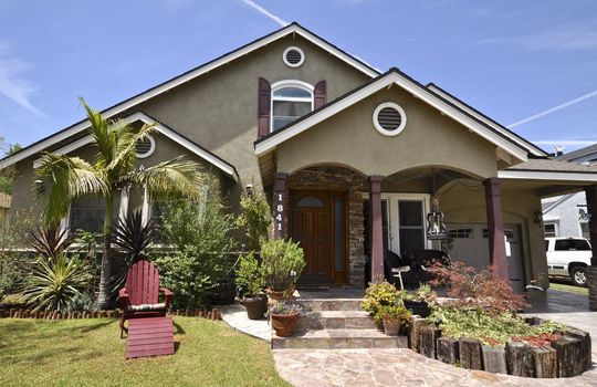 Los Altos, Long Beach, CA