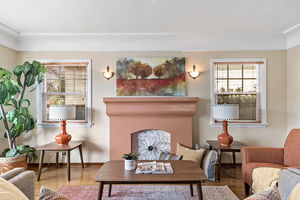 5721 E The Toledo Long Beach, CA, United States