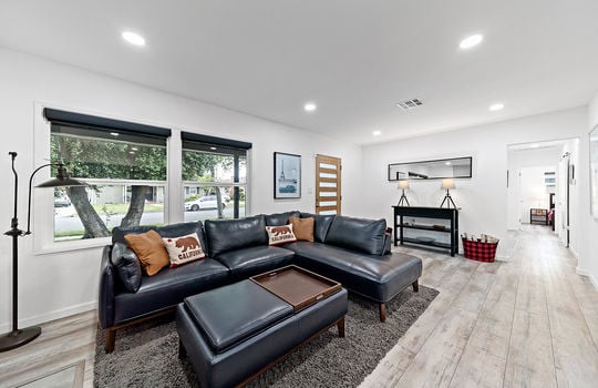 2312 San Anseline Ave